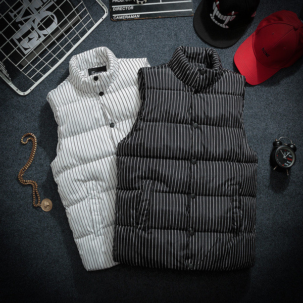 Мъжки елек в три цвята с висока яка