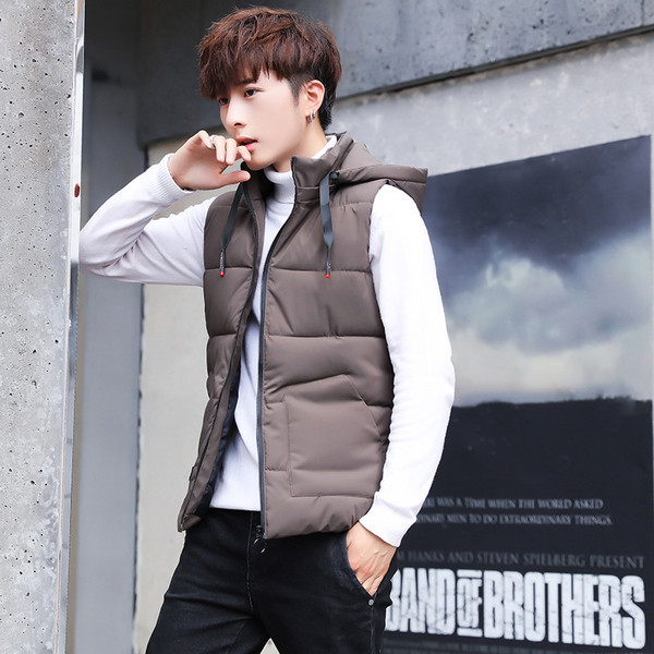 Мъжки елек в два модела и в няколко цвята