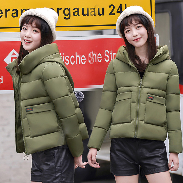 Модерно дамско яке с качулка в пет цвята