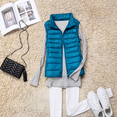 Елек в няколко цвята за жени и мъже