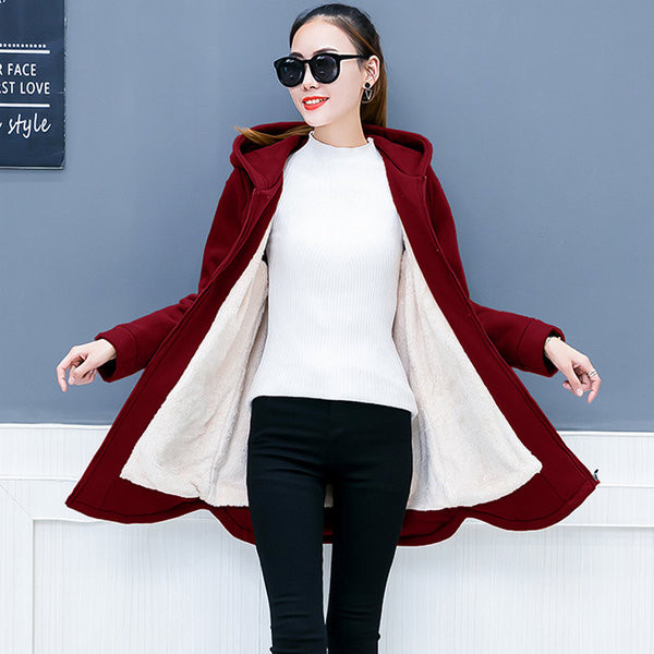 Спортно-ежедневно дамско палто с качулка в няколко цвята 