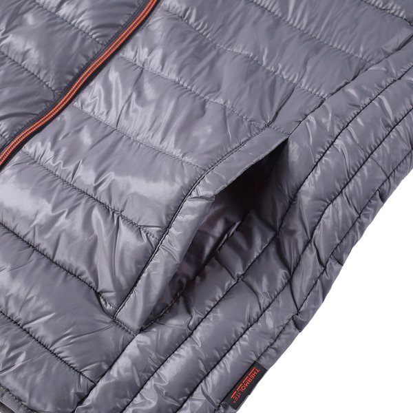 Мъжки елек в четири цвята с вътрешен джоб