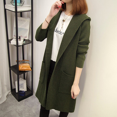 Модерно дамско палто с V-образна яка и качулка в няколко цвята