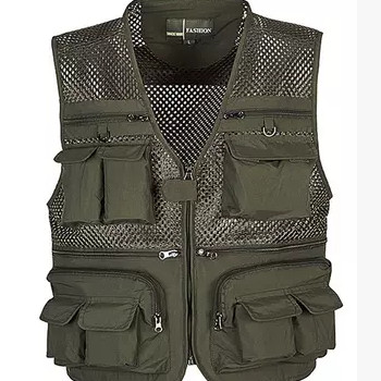 Мъжки елек подходящ за лов, риболов и спортен туризъм в два модела