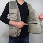 Мъжки елек с външни и вътрешни джобове в два цвята