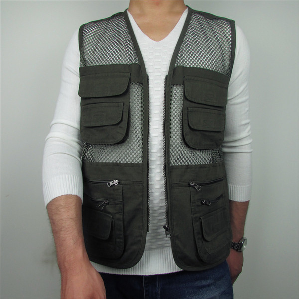 Мъжки елек с външни и вътрешни джобове в два цвята