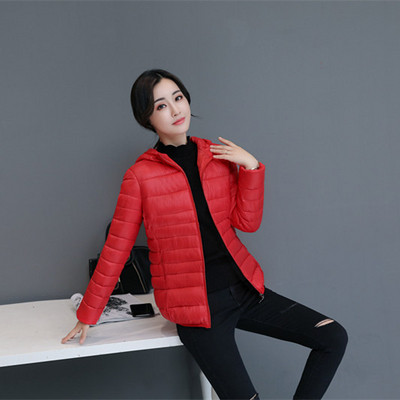 Спортно-елегантно дамско яке в няколко цвята