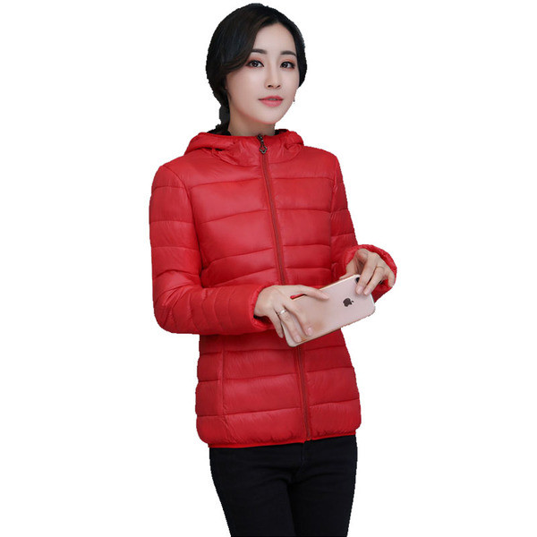 Спортно-елегантно дамско яке в няколко цвята