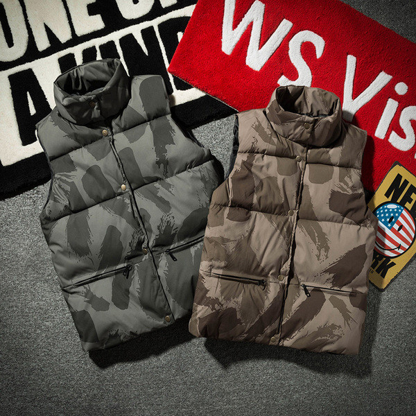 Мъжки елек в тъмни цветове