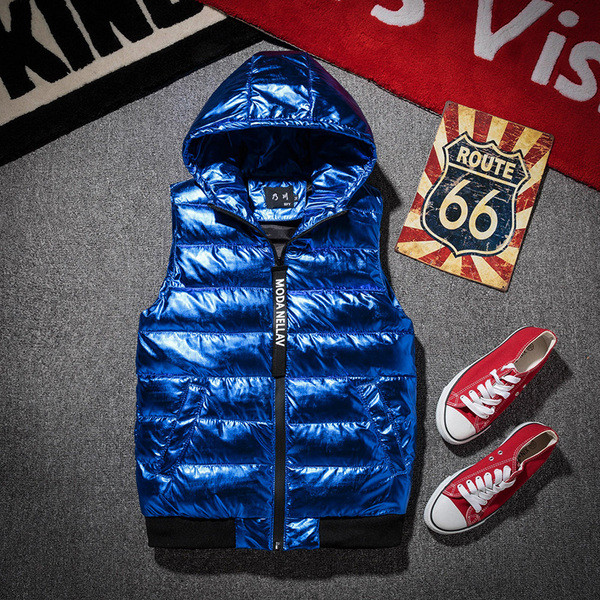 Мъжки модерен елек в четири цвята 