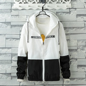 Мъжко спортно-ежедневно яке с качулка и надпис