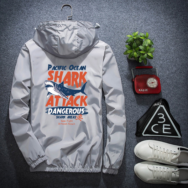 Мъжко модерно яке с надпис и щампа