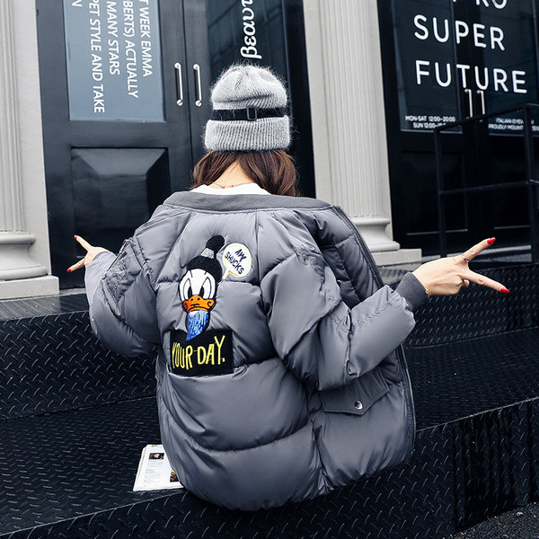 Дамско яке с апликация на гърба в няколко цвята