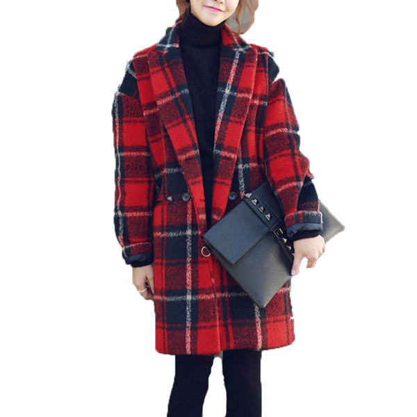 Ежедневно дамско карирано  палто с v-образна яка широк модел 
