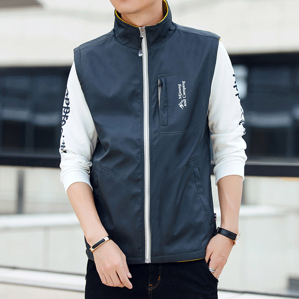 Мъжки спортен елек в няколко цвята с две лица