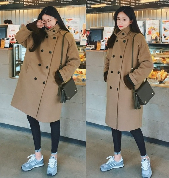 Модерно дамско палто с висока яка и копчета  широк модел 