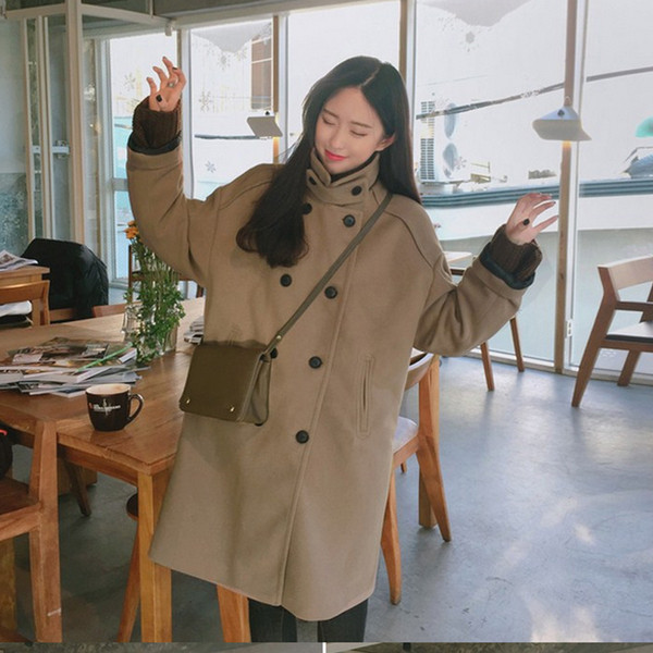 Модерно дамско палто с висока яка и копчета  широк модел 