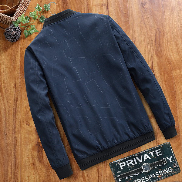 Мъжко ежедневно яке с О-образно деколте в няколко модела