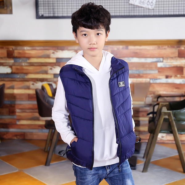 Плътен детски елек за момчета в няколко цвята