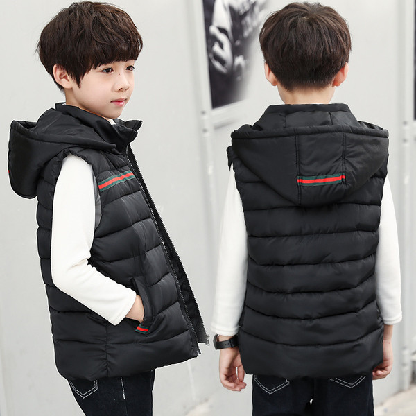 Детски модерен елек за момчета в два цвята