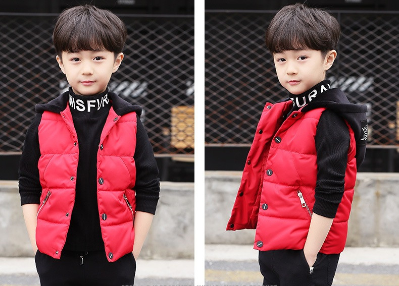 Eжедневен детски елек за момчета с качулка