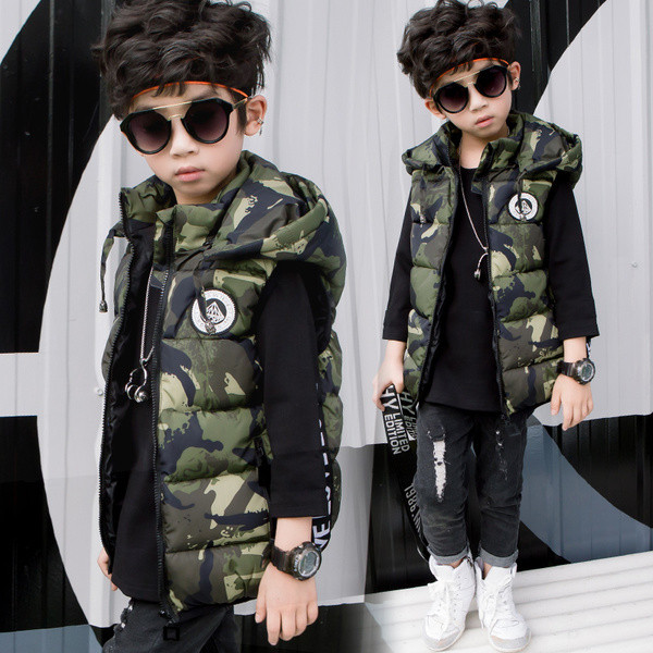 Moдерен детски камуфлажен елек в три цвята