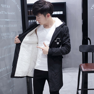 Модерно мъжко дълго яке с качулка и апликации