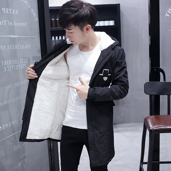 Модерно мъжко дълго яке с качулка и апликации