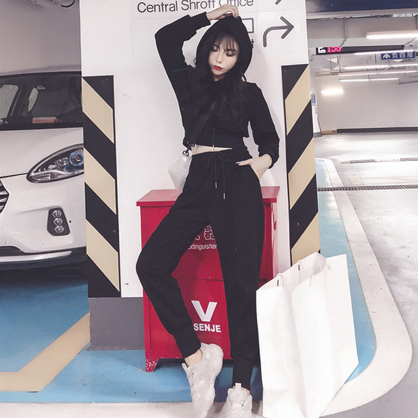 Дамски спортно-ежедневен комплект в два цвята