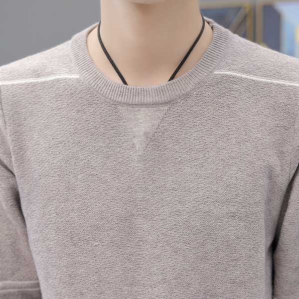 Елегантен мъжки плътен пуловер в три цвята
