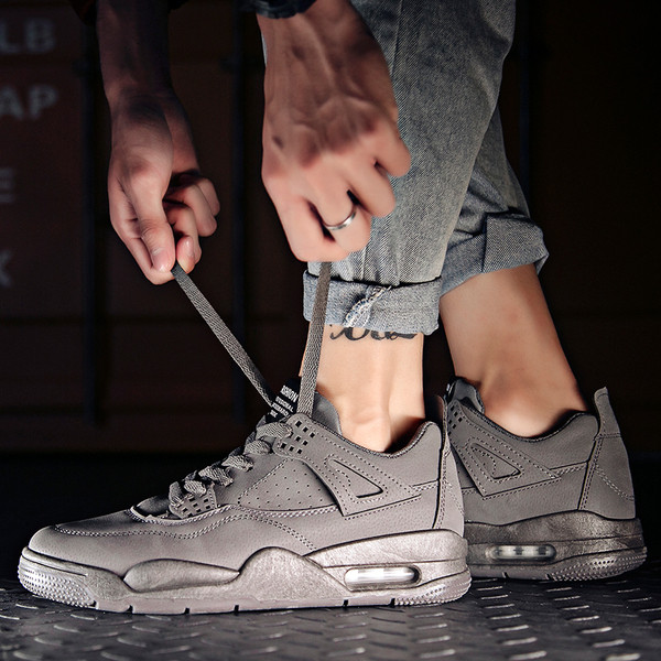 Model nou de adidasi barbatesti pentru toamna cu airbag in trei culori