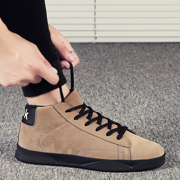 Tenisi barbati noi model uni pentru toamna in trei culori