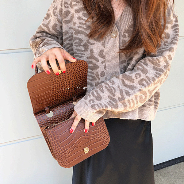 Vesta eleganta de dama in mai multe culori cu decolteu in V