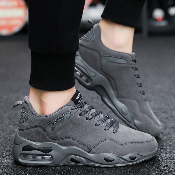 Tenisi barbati unici pentru toamna cu perna de aer in patru culori