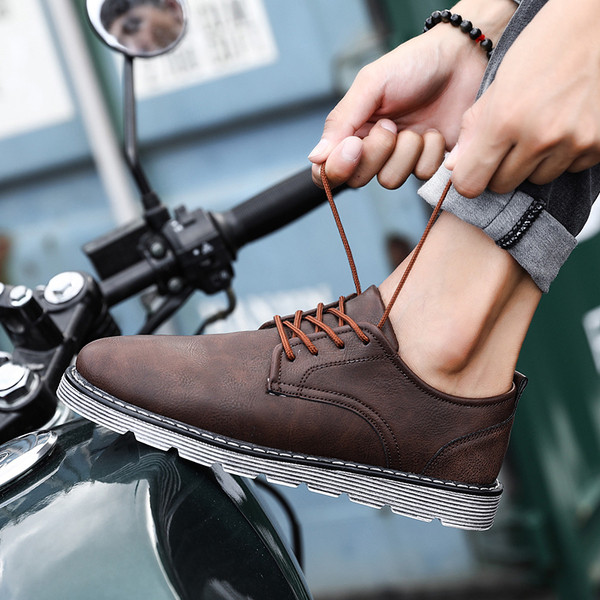 Pantofi barbatesti sportivi si eleganti din piele ecologica in trei culori