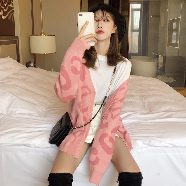 Vesta de dama moderna cu decolteu in V in trei culori