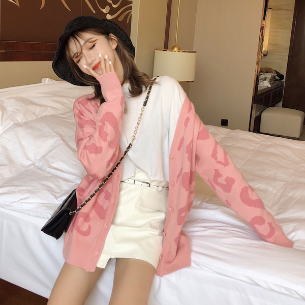 Vesta de dama moderna cu decolteu in V in trei culori