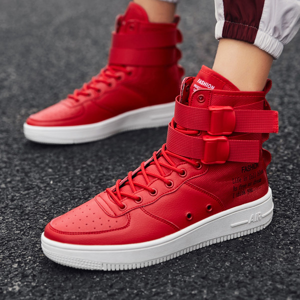 Model nou de adidași pentru bărbați din piele ecologică în patru culori