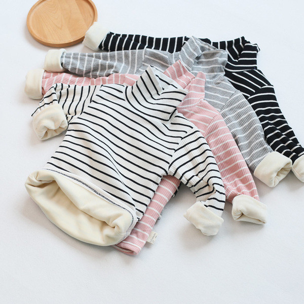 Pulover pentru copii in mai multe culori - doua modele