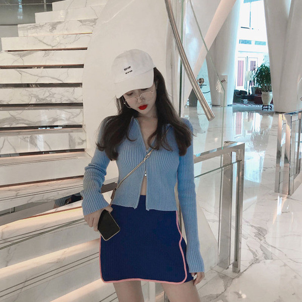 Vesta moderna de dama cu fermoar de culoare albastra