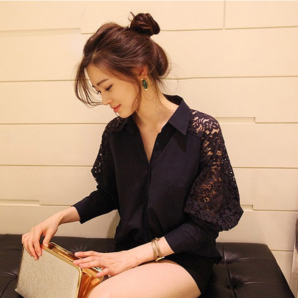 Cămașă elegantă de damă cu dantelă în alb și negru