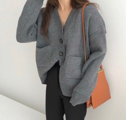 Vesta de dama moderna cu buzunare in doua culori