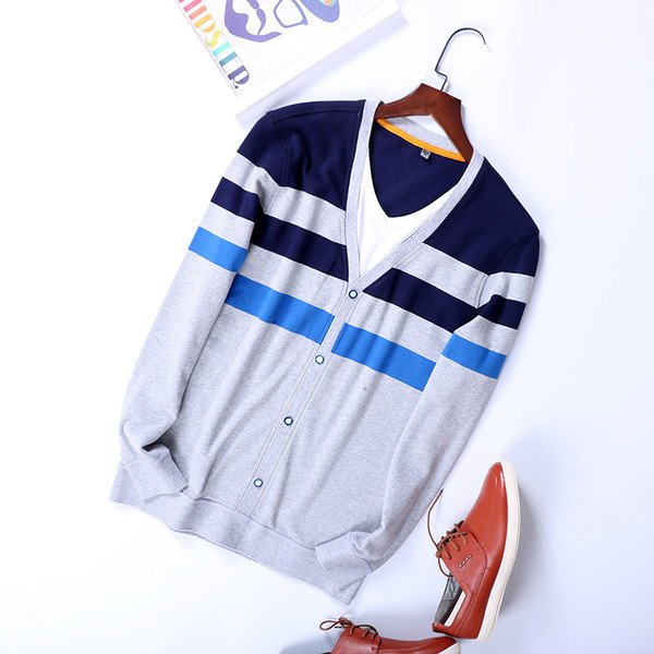 Vesta casual pentru barbati cu decolteu in V