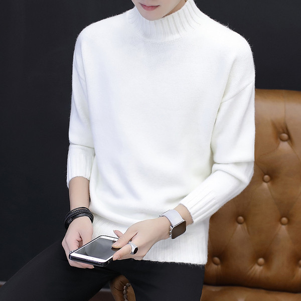 Pulover bărbătesc la modă în diferite culori