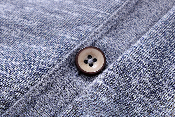 Vesta pentru barbati cu aplicatie gri