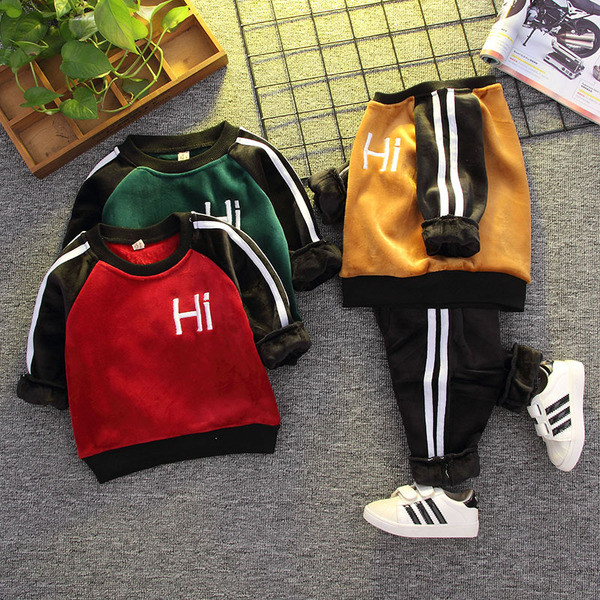 Set moale pentru copii pentru baieti - bluza si pantaloni