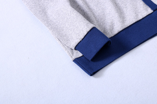 Vesta moderna barbati de culoare gri - model Slim