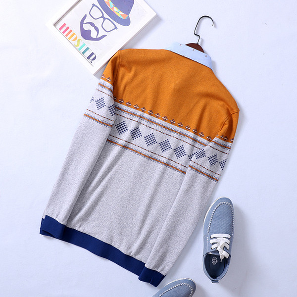 Vesta moderna barbati de culoare gri - model Slim