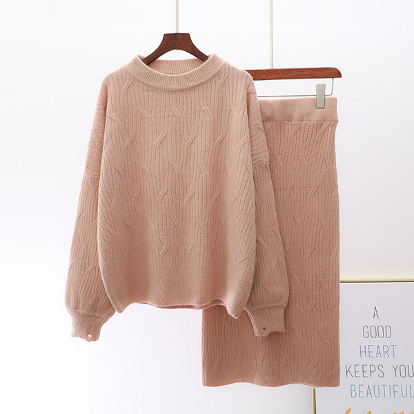 Set elegant pentru femei care include pulover și fustă - patru culori