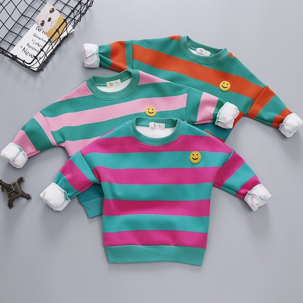 Παιδικό πουλόβερ για κορίτσια και αγόρια σε διάφορα μοντέλα